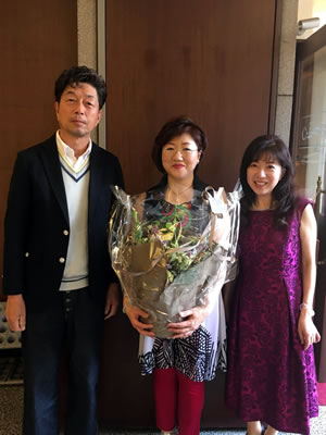 中村雅俊さん、中村由利子さんと